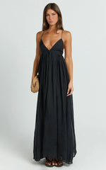 Kourtney Maxi Dress - Plunge V Neck Fit And Flare Dress in Black