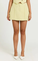 Bev Mini Skort - Mid Waisted Pintuck Skort in Citrus