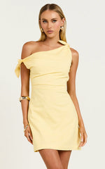 Jeofina Mini Dress - Off The Shoulder Linen Look Dress in Lemon