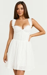 Jinky Mini Dress - Lace Detail Sweetheart Neckline Mini Dress in White